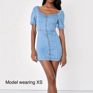 LARGE - Lulu’s Medium Wash Zip-Front Denim Dress